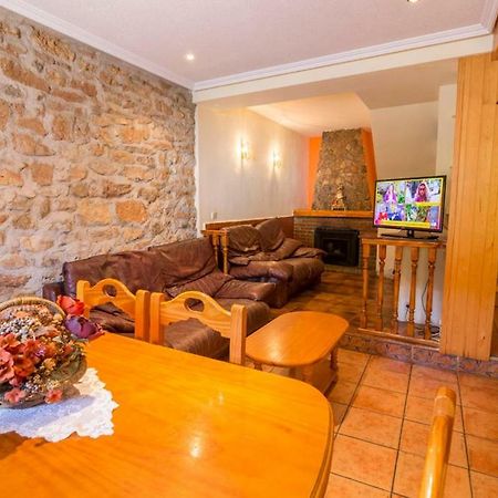 Casa Rural Canon De Rio Lobos II Casarejos エクステリア 写真